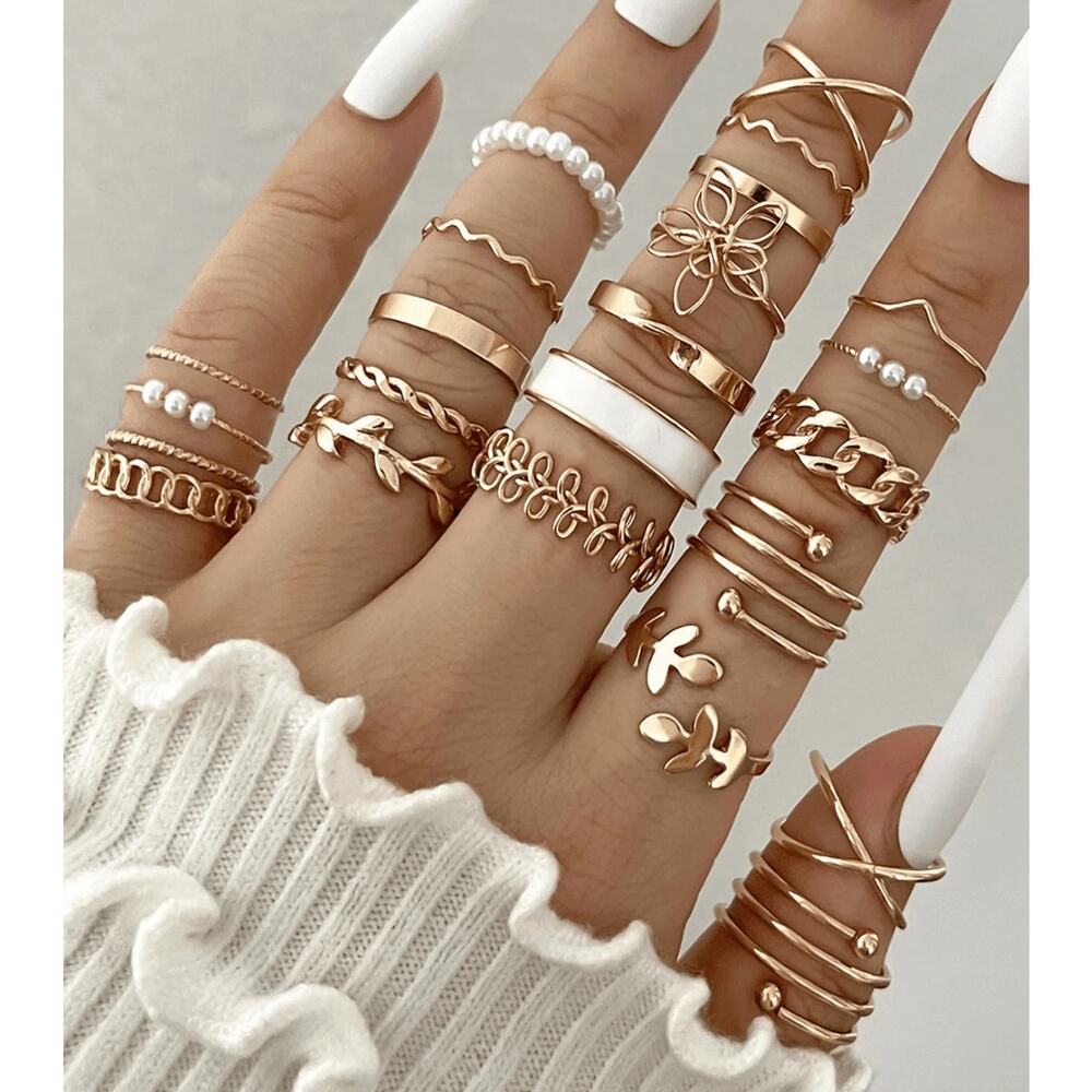 24-Piece Rose Gold Stacking Ring Set for Women – Leaf Butterfly,Pearl Minimalist